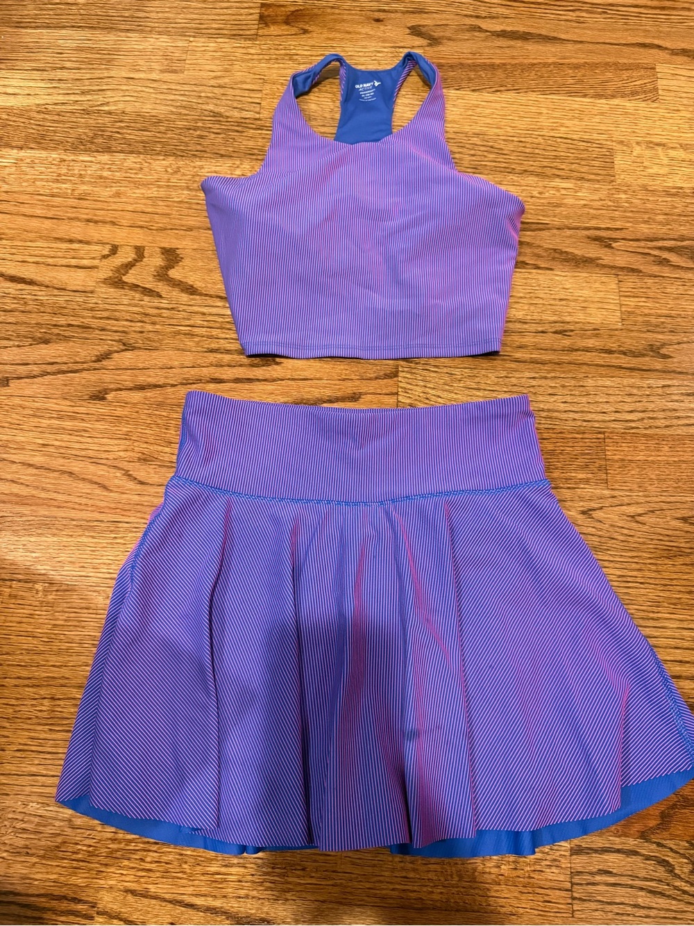 Old Navy Purple Girls Athletic Two-Piece Skirt Set